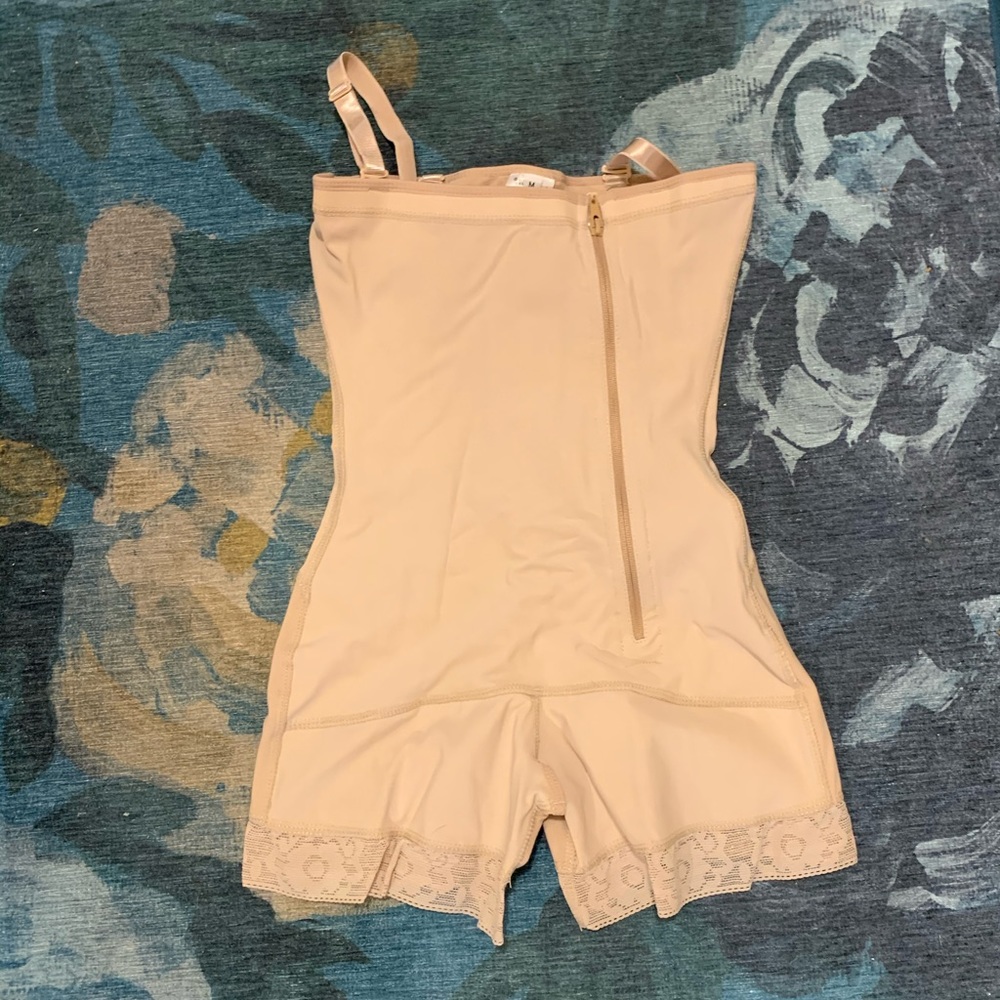 Anna Marye Post Surgical Short Compression Faja